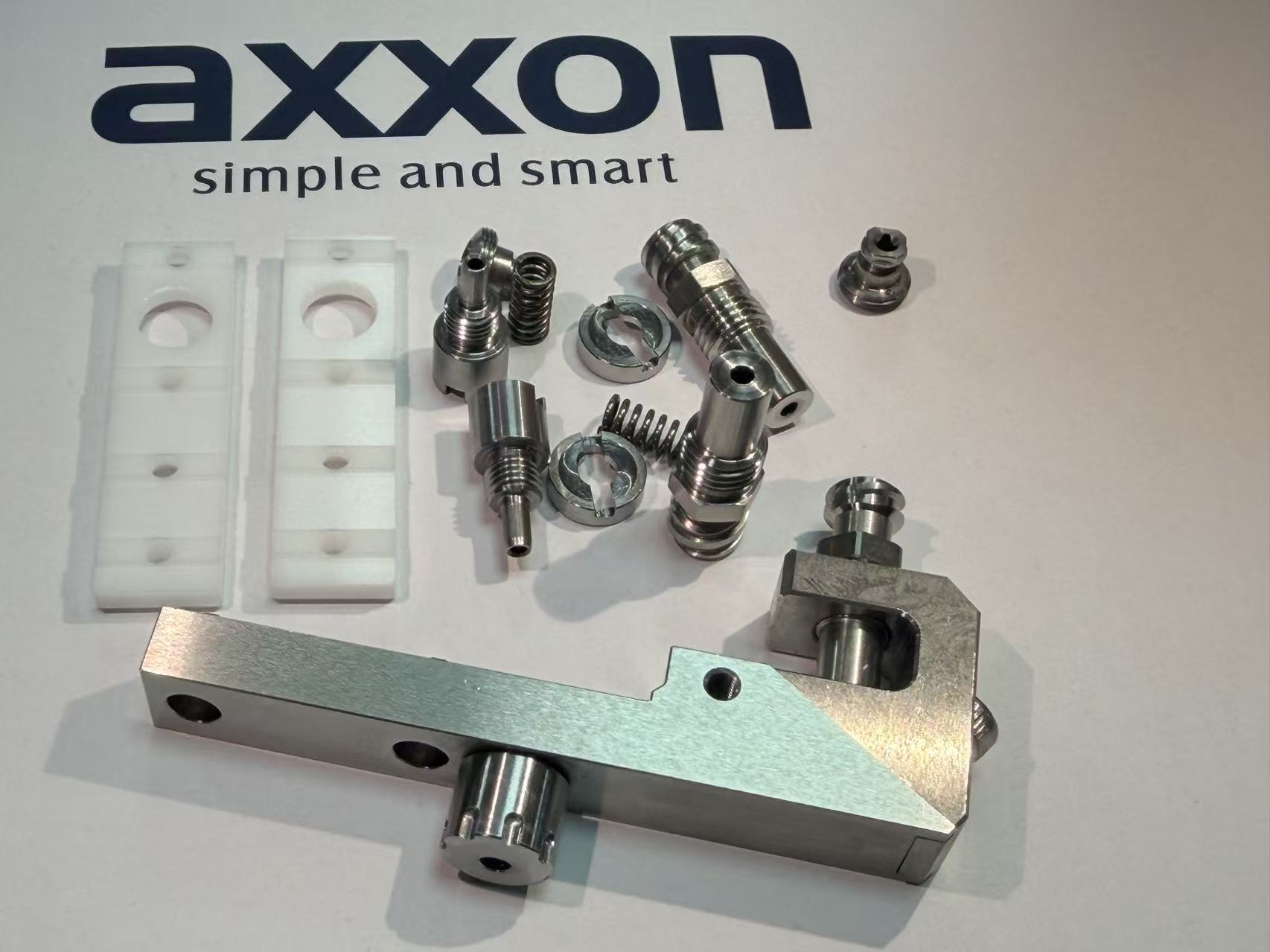 Piezo ventil Axxon